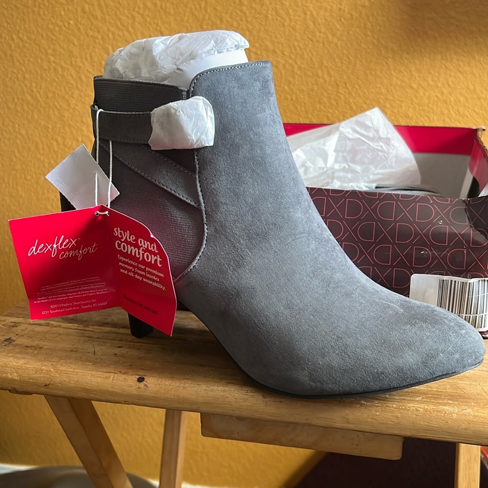 Women’s Dexflex Comfort Shoes-Terri Grey ankle boot